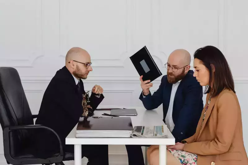 Why You Actually Need an Employment Attorney (And When You Don’t)