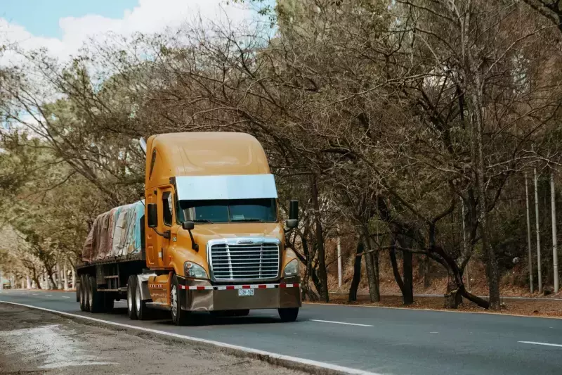 Navigating the Essential World of Total Trucking Insurance